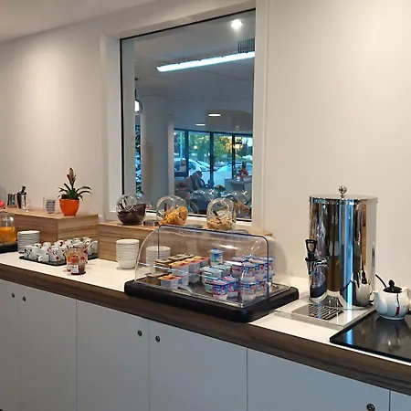 Bleues Les Coteaux De 4* ジョンザック