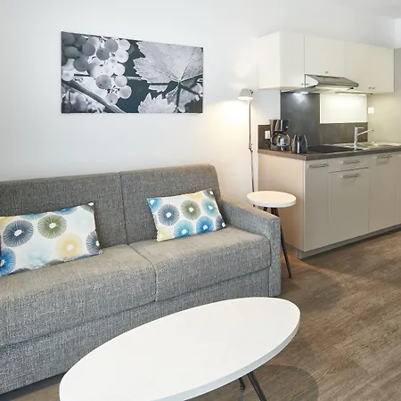 Bleues Les Coteaux De 4*