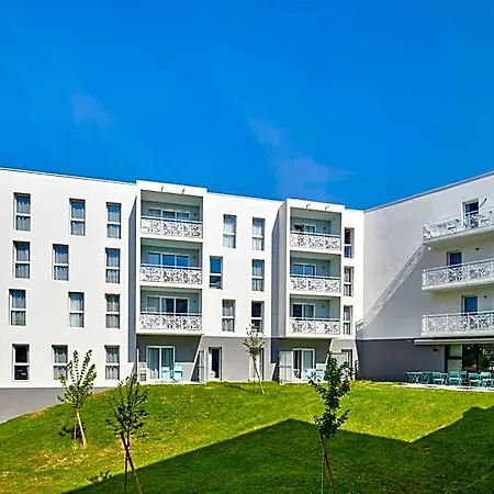 Bleues Les Coteaux De 4* ジョンザック