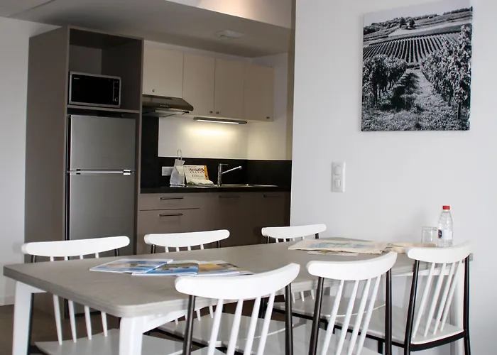 Apartahotel Résidence Bleues Les Coteaux De Jonzac