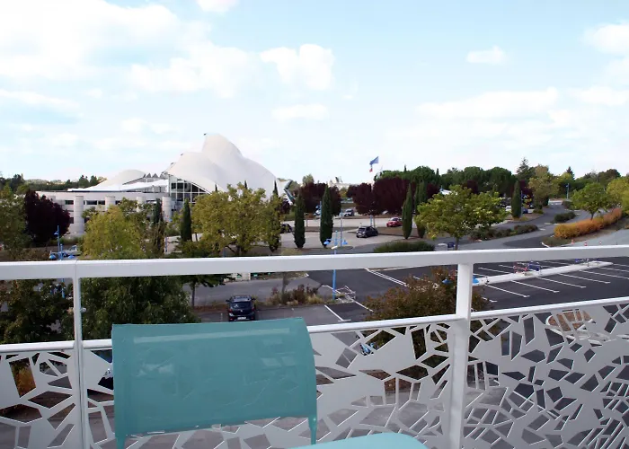 Résidence Bleues Les Coteaux De 4*